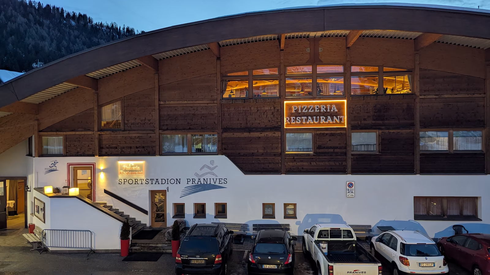 Restaurant Pranives Pizzeria in Selva di Val Gardena - view